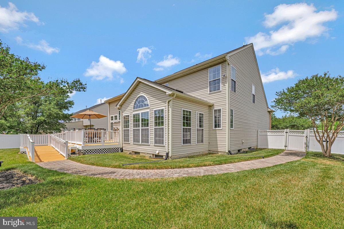1117 Horizon View Place Accokeek, MD 20607 - Photo 57 of 59 Charming home with inviting backyard.