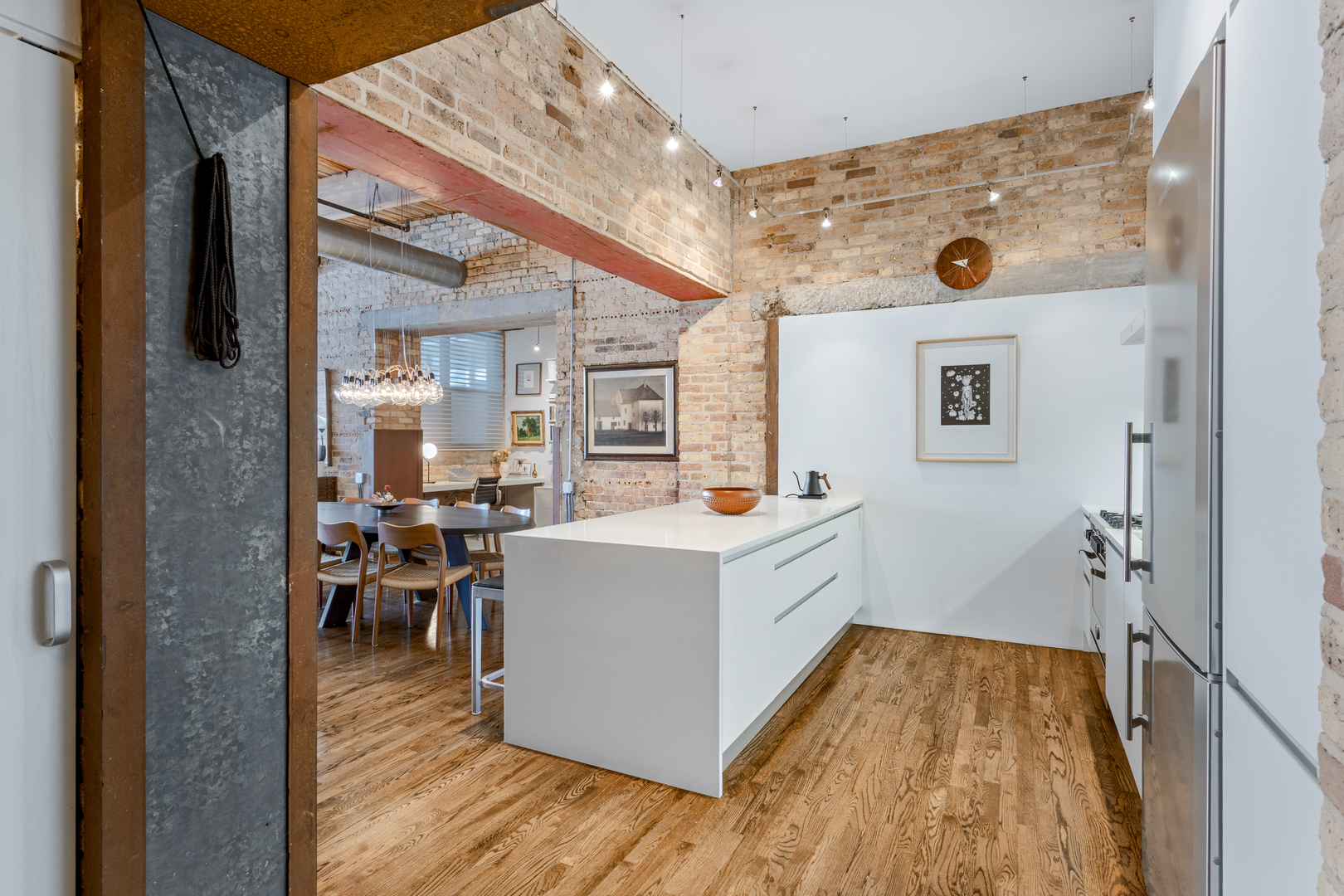 1017 West Washington Boulevard, Unit 2H Chicago, IL 60607 - Photo 2 of 39