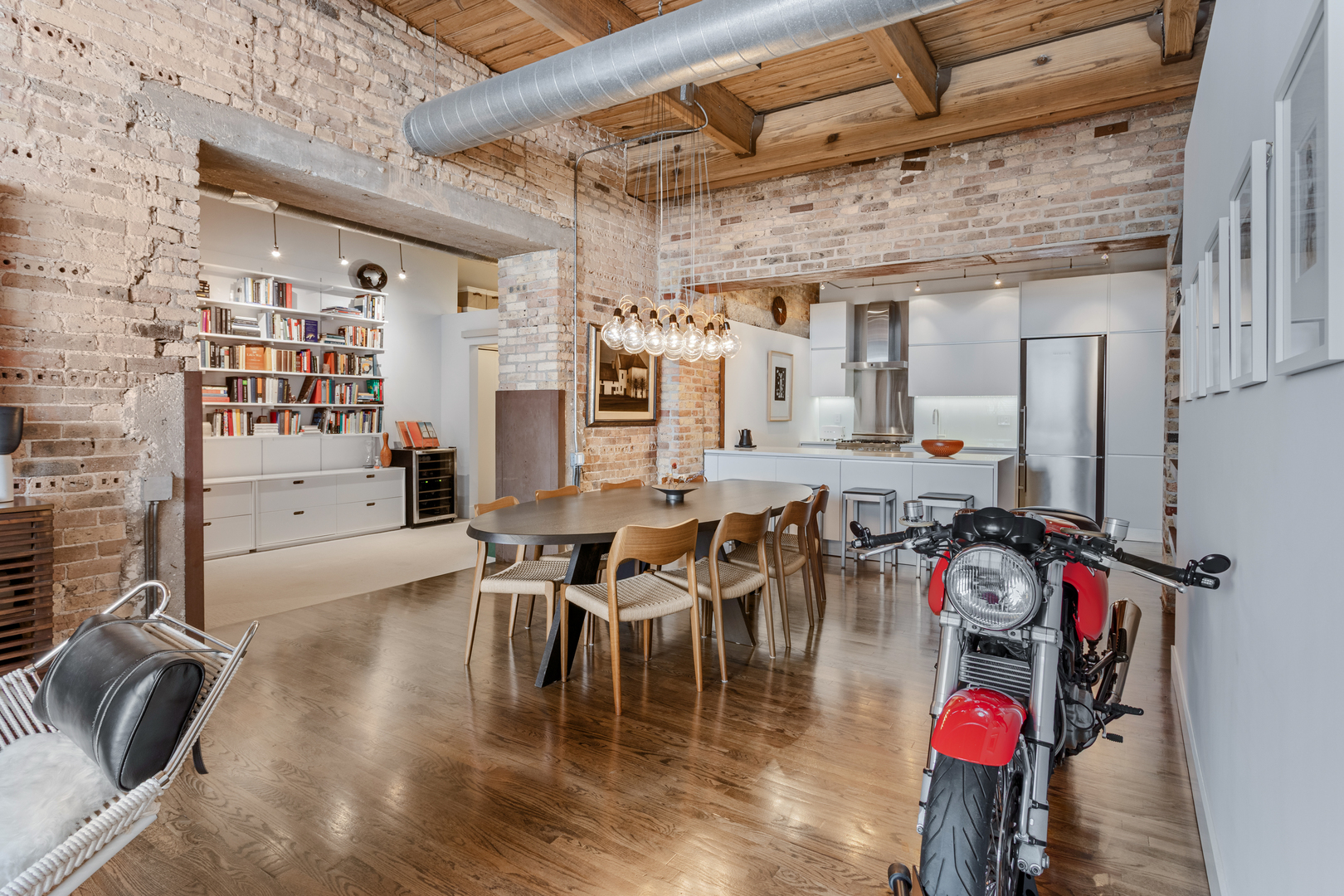 1017 West Washington Boulevard, Unit 2H Chicago, IL 60607 - Photo 22 of 39