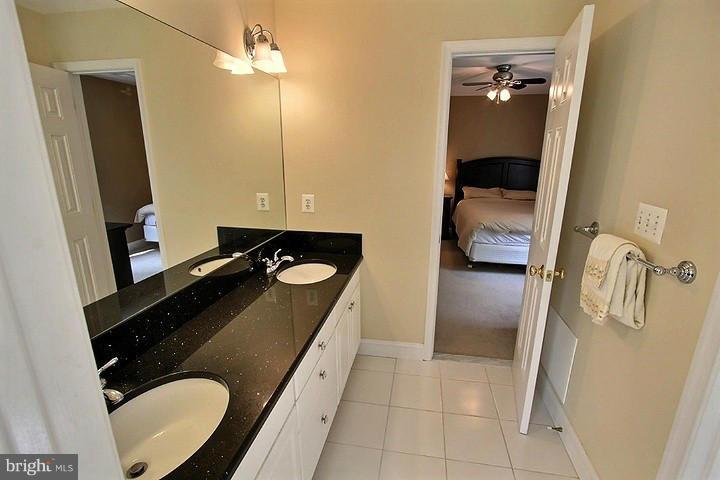 7107 Deer Valley Road Highland, MD 20777 - Photo 19 of 30 Buddy Bath