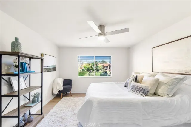 $459,900 | 6600 Warner Avenue, Unit 10, Huntington Beach, CA 92647