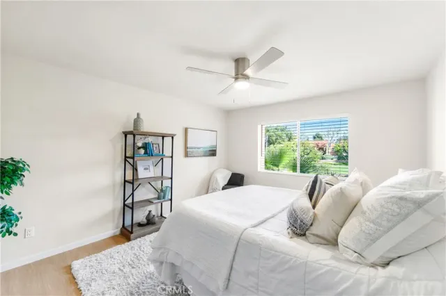 $459,900 | 6600 Warner Avenue, Unit 10, Huntington Beach, CA 92647