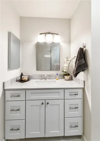 $459,900 | 6600 Warner Avenue, Unit 10, Huntington Beach, CA 92647