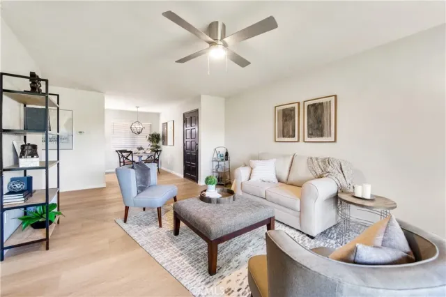 $459,900 | 6600 Warner Avenue, Unit 10, Huntington Beach, CA 92647