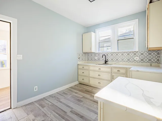 $265,000 | 5729 South Damen Avenue, Chicago, IL 60636