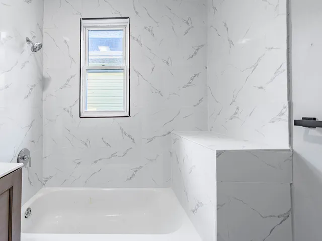 $265,000 | 5729 South Damen Avenue, Chicago, IL 60636