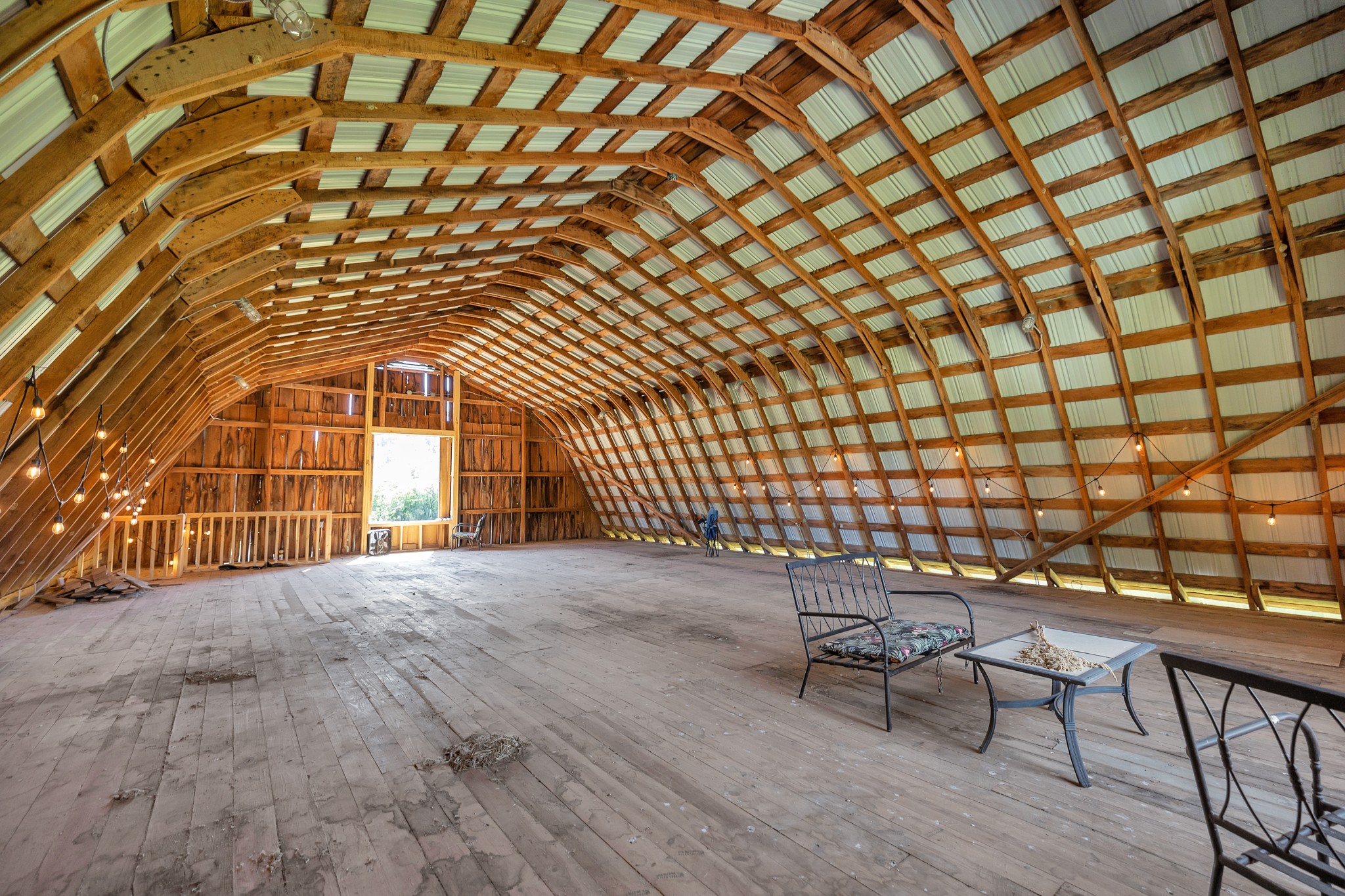 5110 Old Harding Road Franklin, TN 37064 - Photo 16 of 21 a view of a chairs and table in the patio