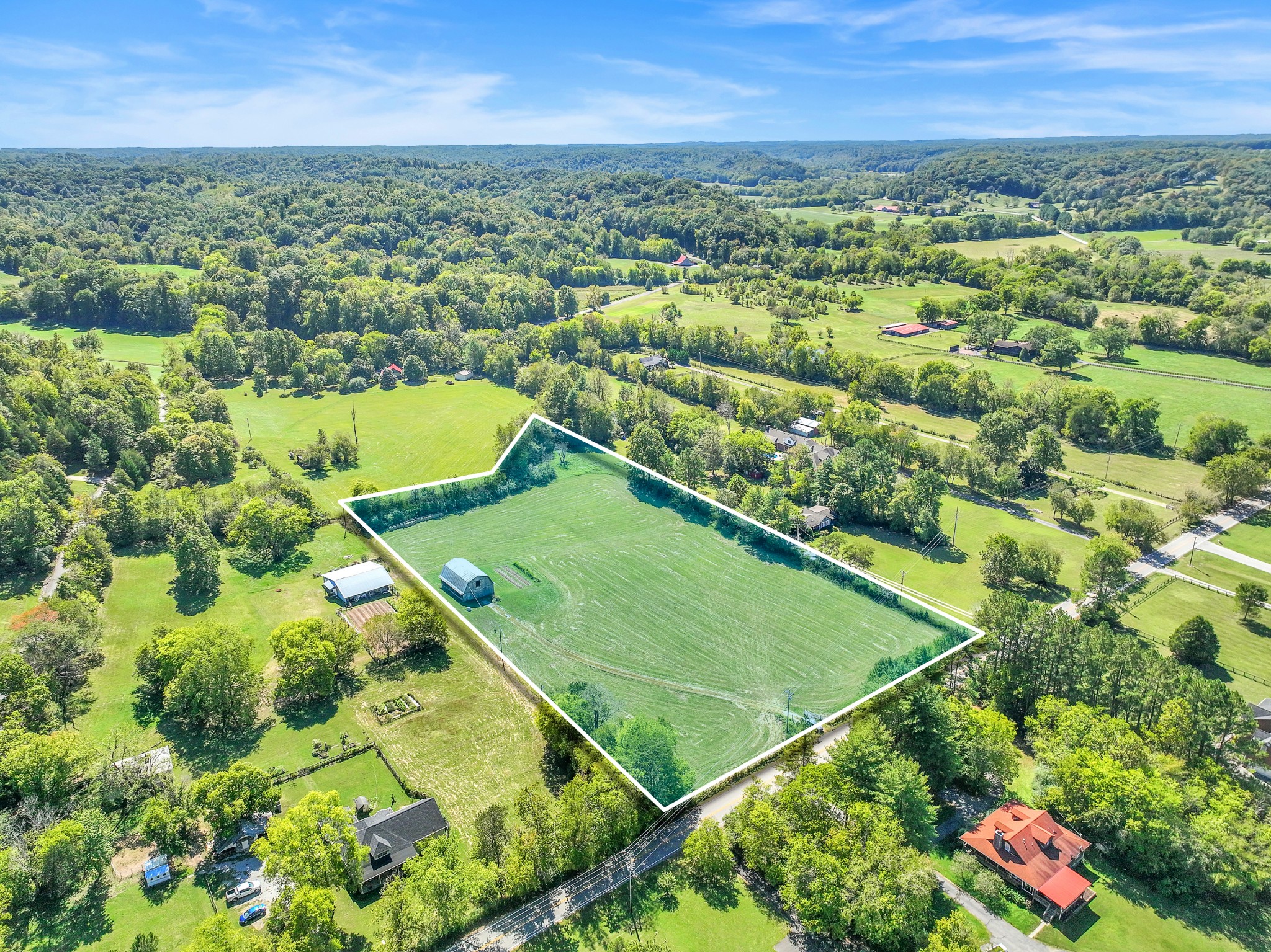 5110 Old Harding Road Franklin, TN 37064 - Photo 2 of 21 a view of a city