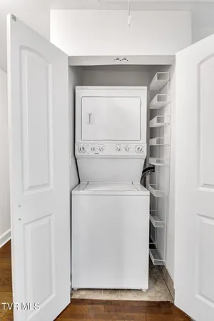 $1,900 | 1801 Fairoaks Road, Unit 1, Kingsport, TN 37664