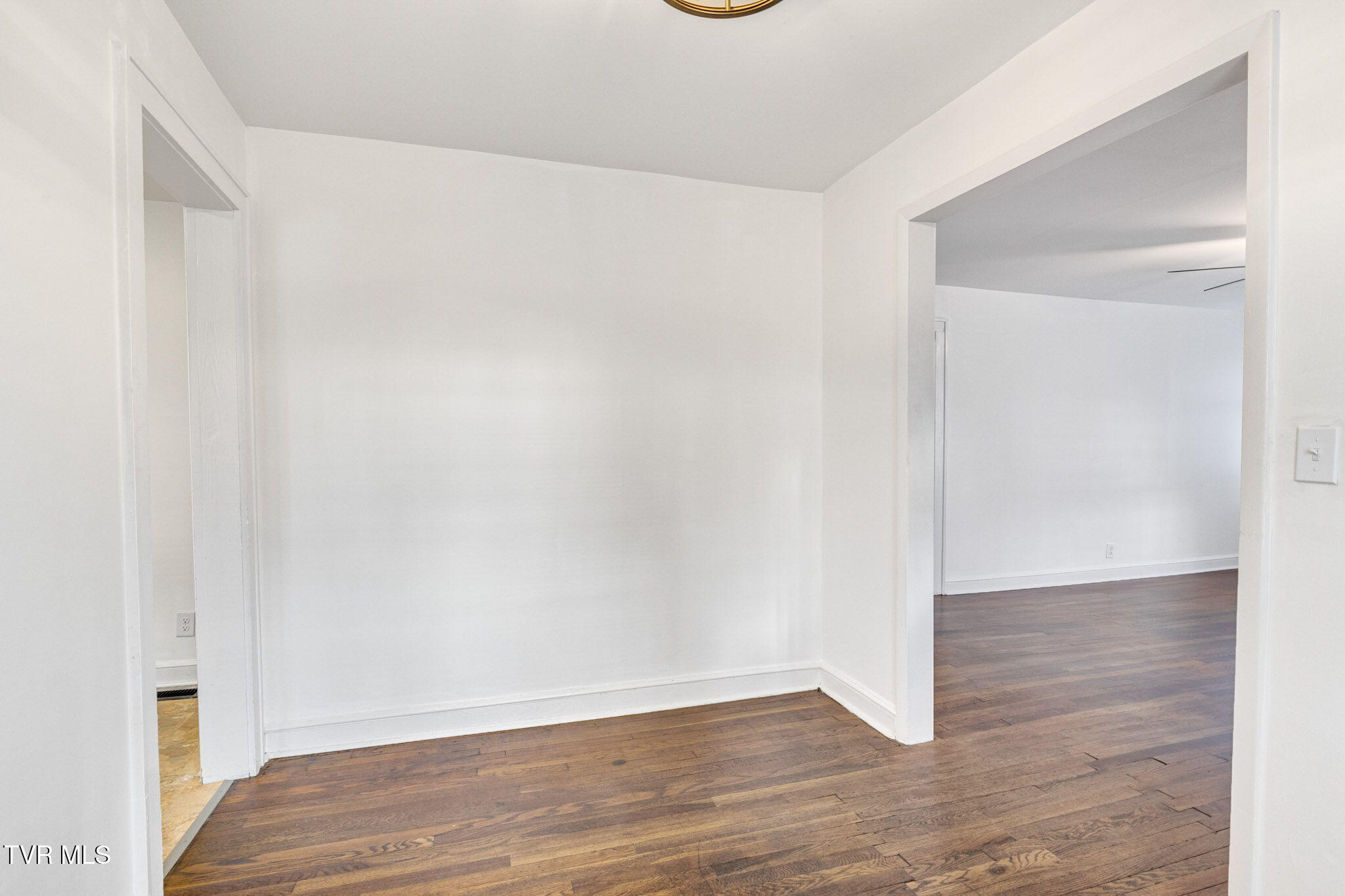 1801 Fairoaks Road, Unit 1 Kingsport, TN 37664 - Photo 10 of 32 14-web-or-mls-IMG_4473