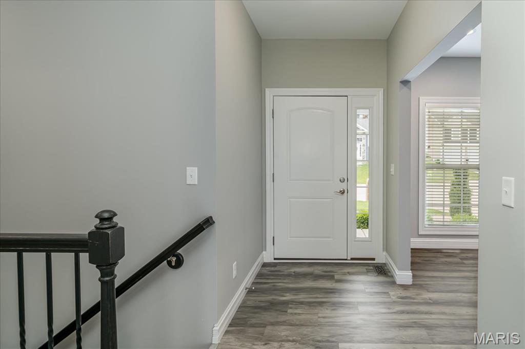 2906 Shirley Close Road Washington, MO 63090 - Photo 8 of 49