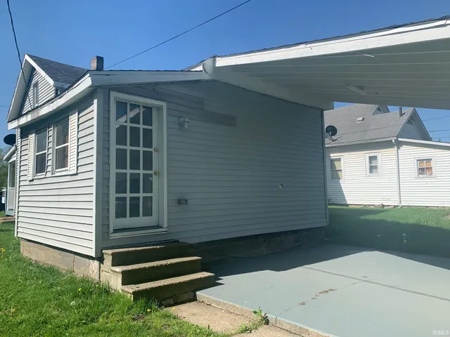 $139,900 | 1030 Middlebury Street, Elkhart, IN 46516