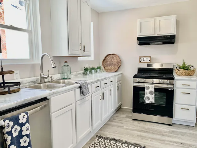 $139,900 | 1030 Middlebury Street, Elkhart, IN 46516