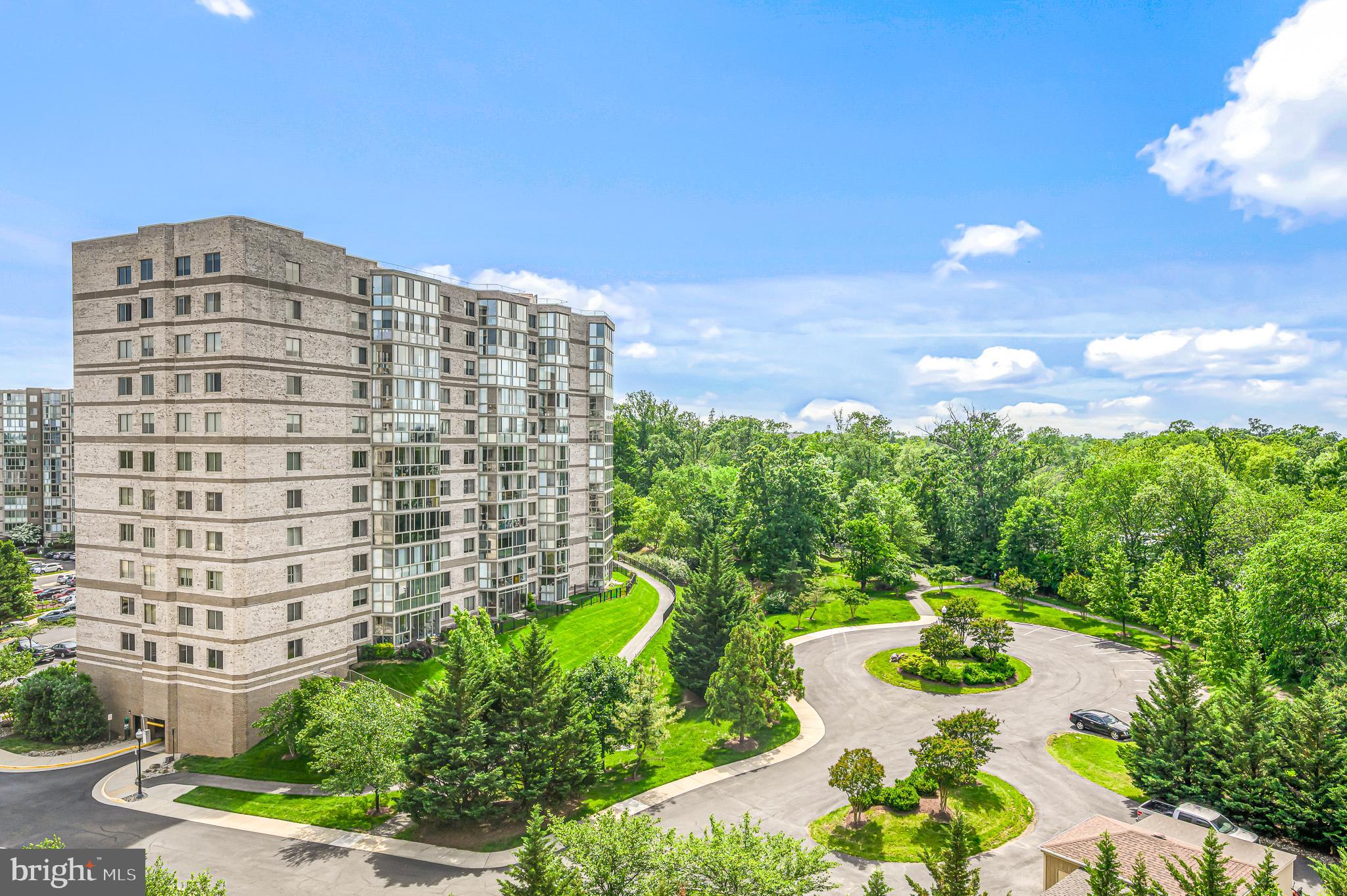 19355 Cypress Ridge Terrace, Unit 802 Leesburg, VA 20176 - Photo 24 of 45 View from Sunroom
