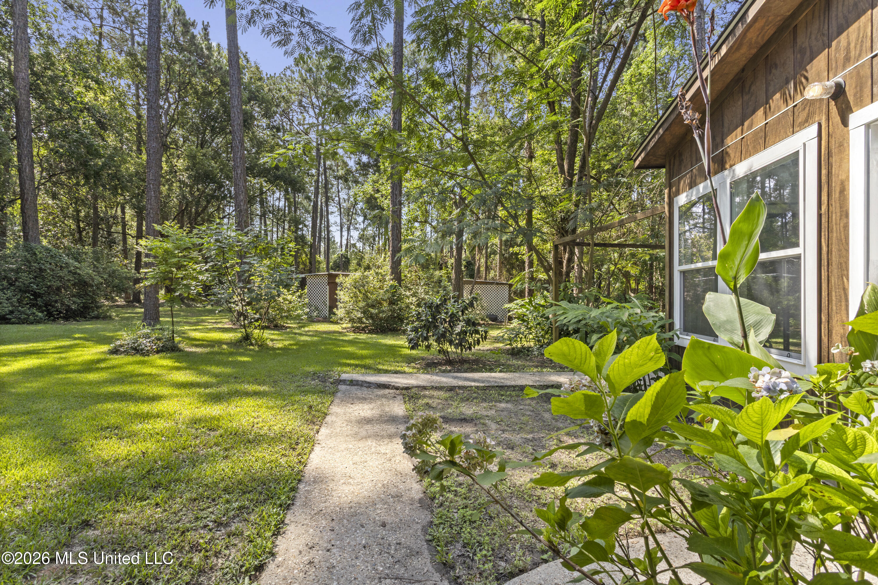 5701 Quave Road Vancleave, MS 39565 - Photo 48 of 67 00040