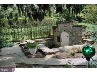 2046 Springtown Hill Road Hellertown, PA 18055 - Photo 4 of 6