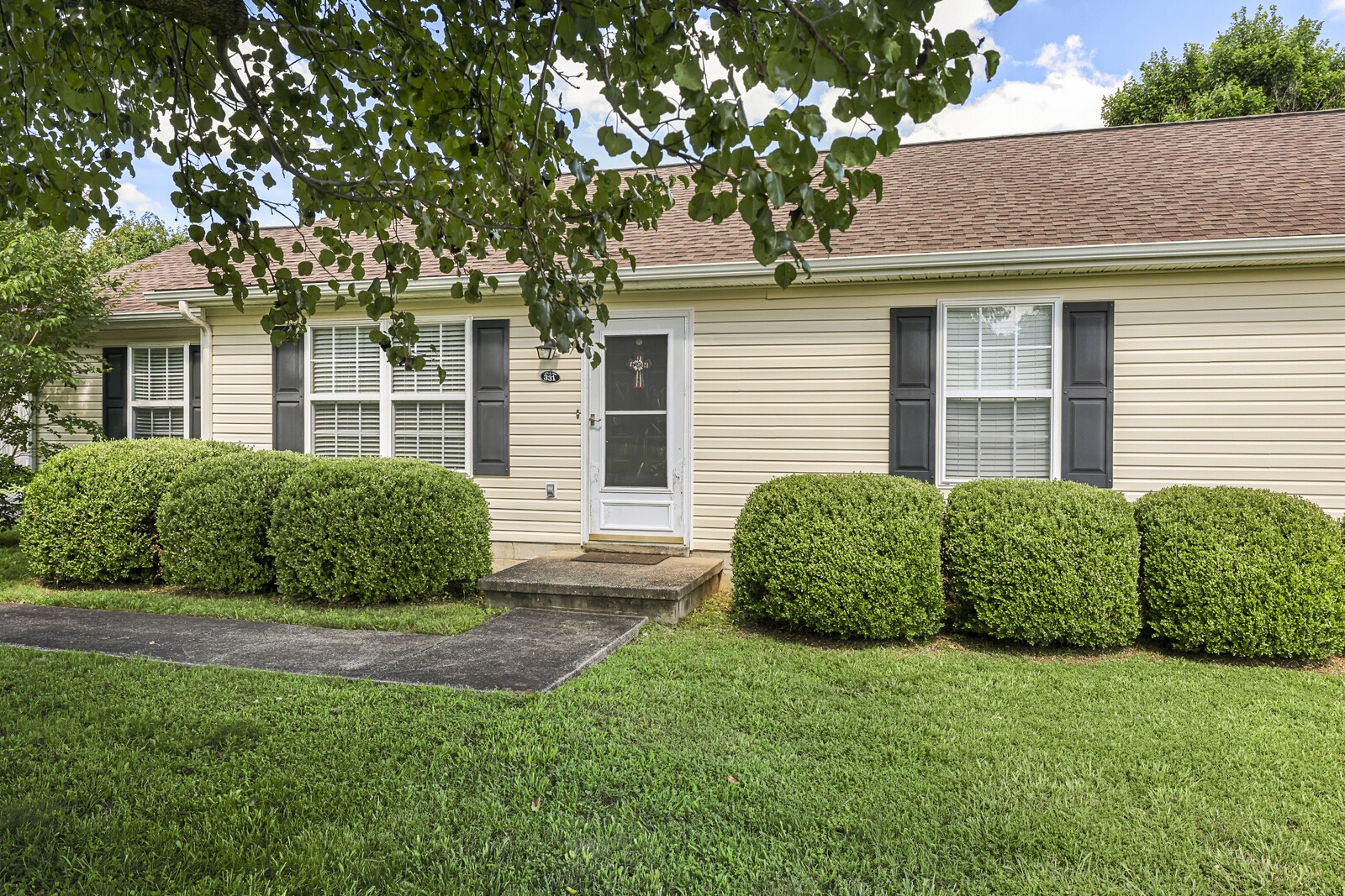 331 Needham Boulevard Rockvale, TN 37153 - Photo 5 of 42