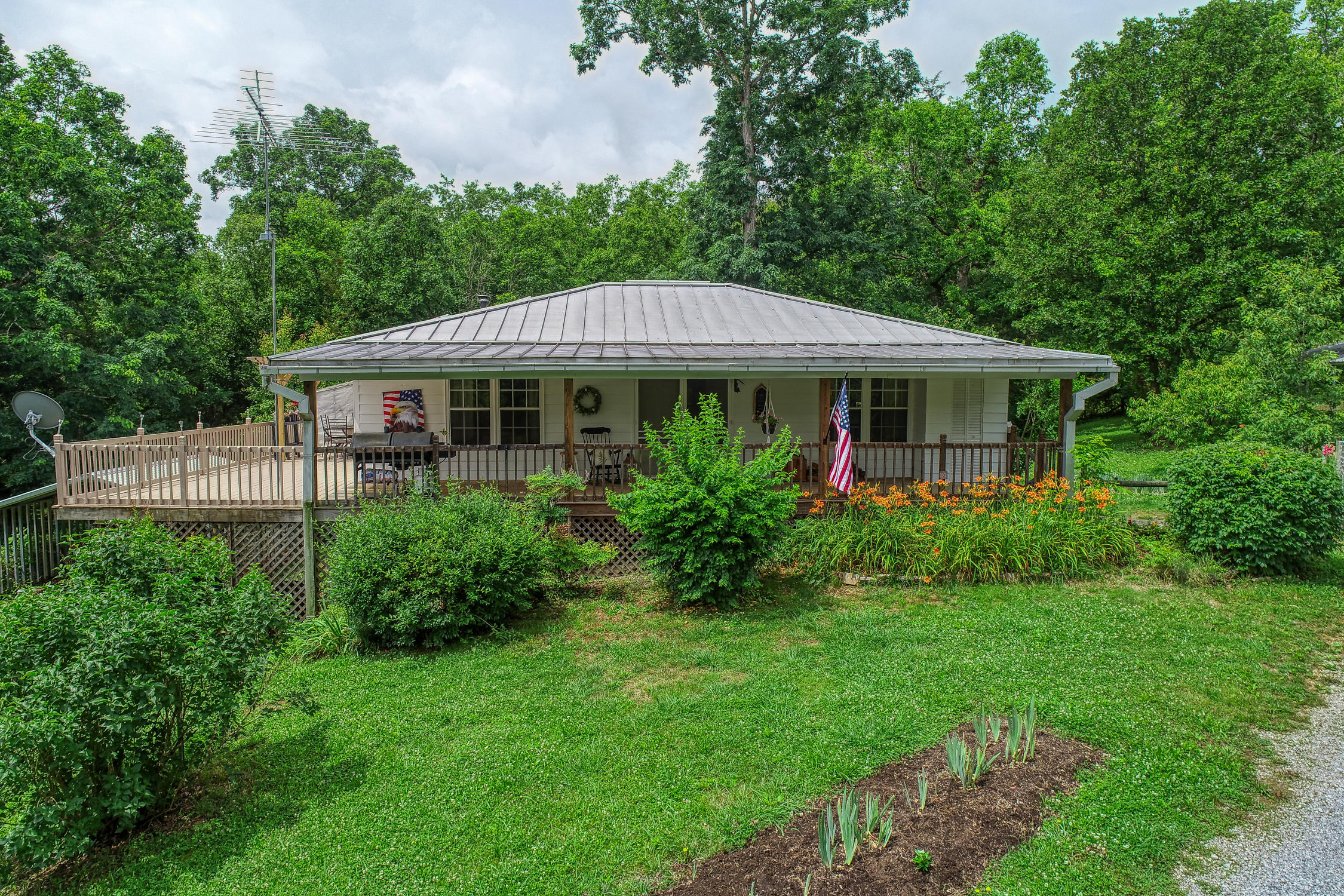 1010 Hartman Road Greeneville, TN 37743 - Photo 2 of 49 Brown. 1010 Hartman Rd. Gvl MLSa (3 of