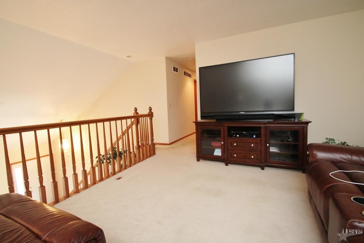 422 Rampart Drive Fort Wayne, IN 46845 - Photo 16 of 18 Gallery Image 16