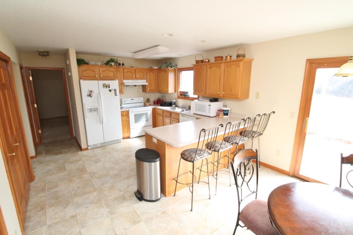 422 Rampart Drive Fort Wayne, IN 46845 - Photo 10 of 18 Gallery Image 10