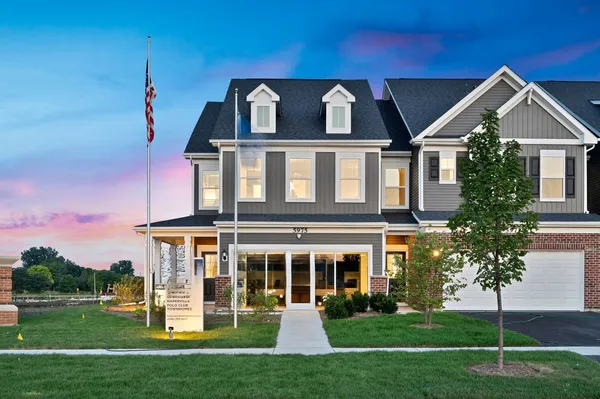 $441,990 | 2310 Horseshoe Circle, Unit 8901, Naperville, IL 60564