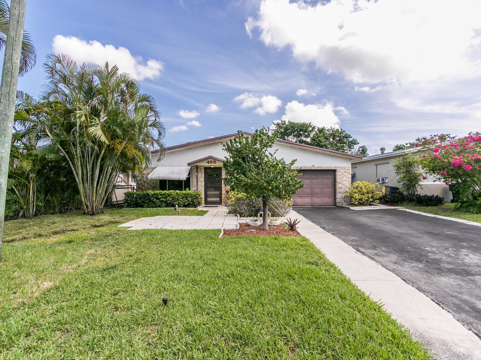485 Southwest 1st Street Boca Raton, FL 33432 - Photo 3 of 43 485-2