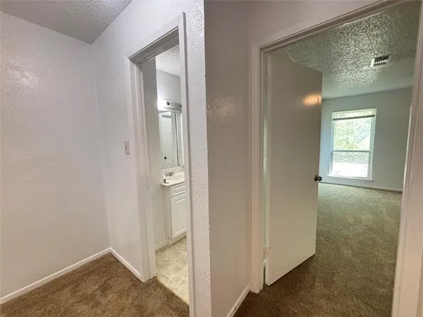 $1,495 | 2426 North Graham Drive, Arlington, TX 76013