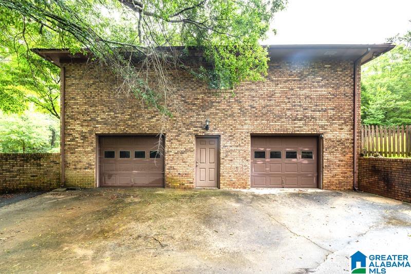 900 Dearmanville Road Anniston, AL 36207 - Photo 3 of 21