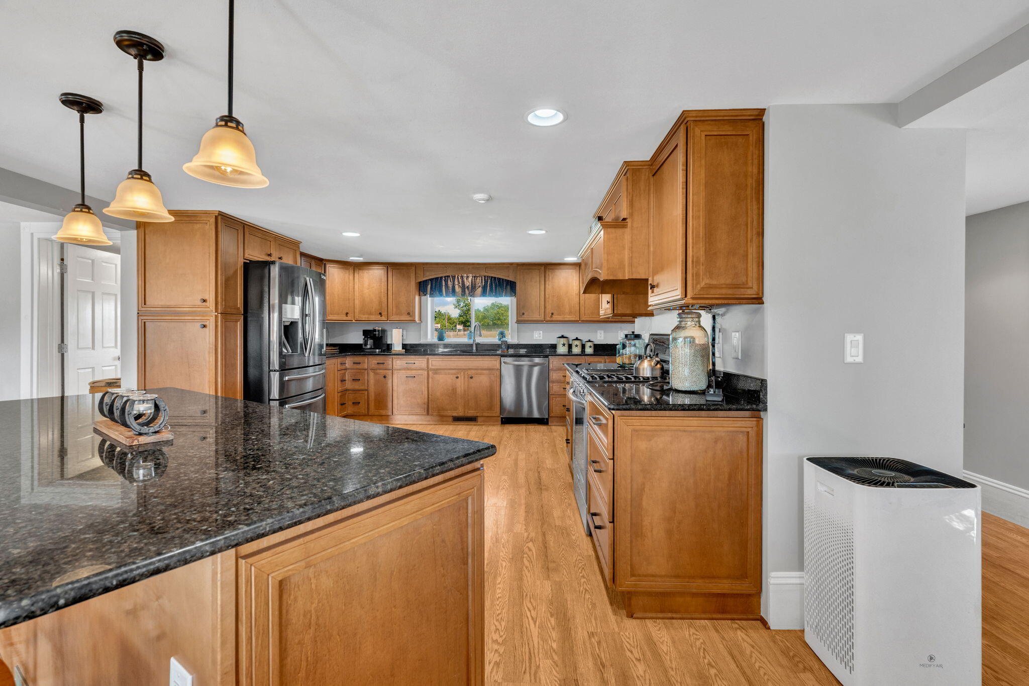 4261 Union Street Levant, ME 04456 - Photo 4 of 98 7-web-or-mls-4261-union-st