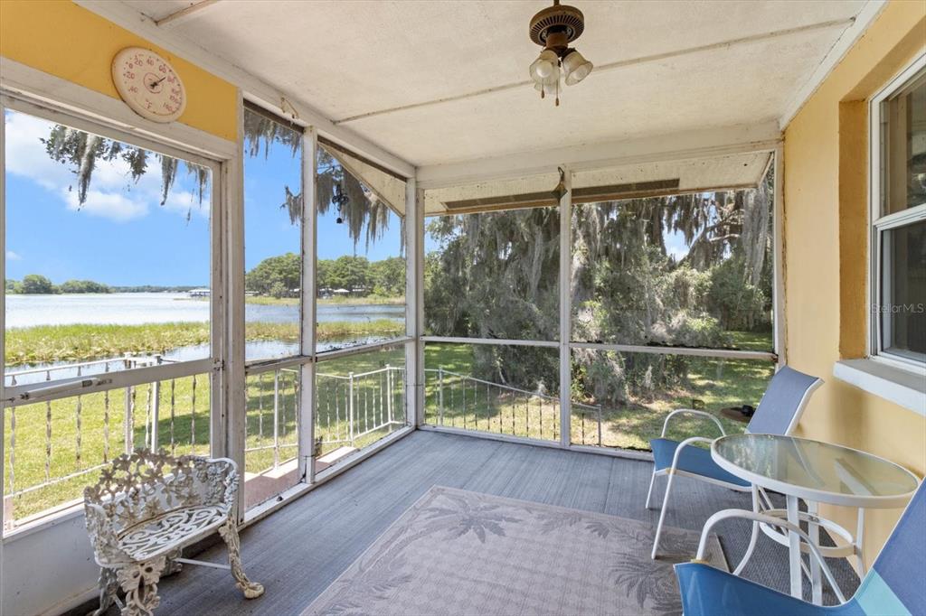 1226 South Telephone Point Road Inverness, FL 34450 - Photo 34 of 43 a room with furniture and a window