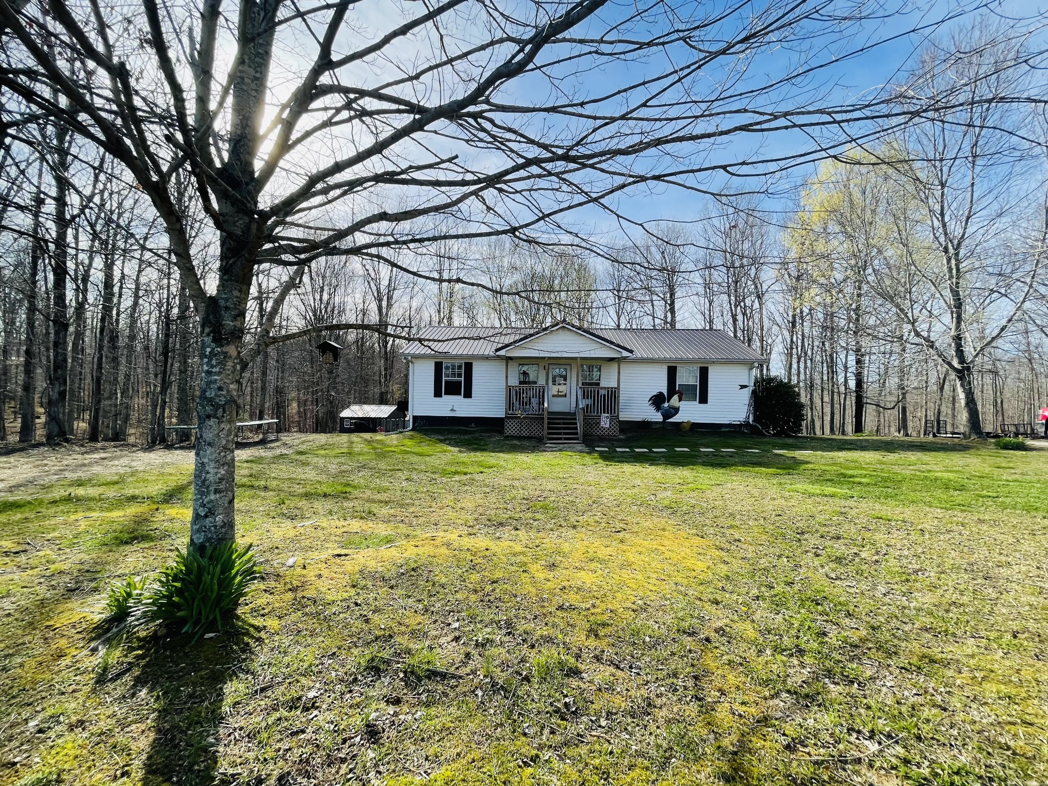 2481 Ridge Road McEwen, TN 37101 - Photo 3 of 25 Gallery Image 3