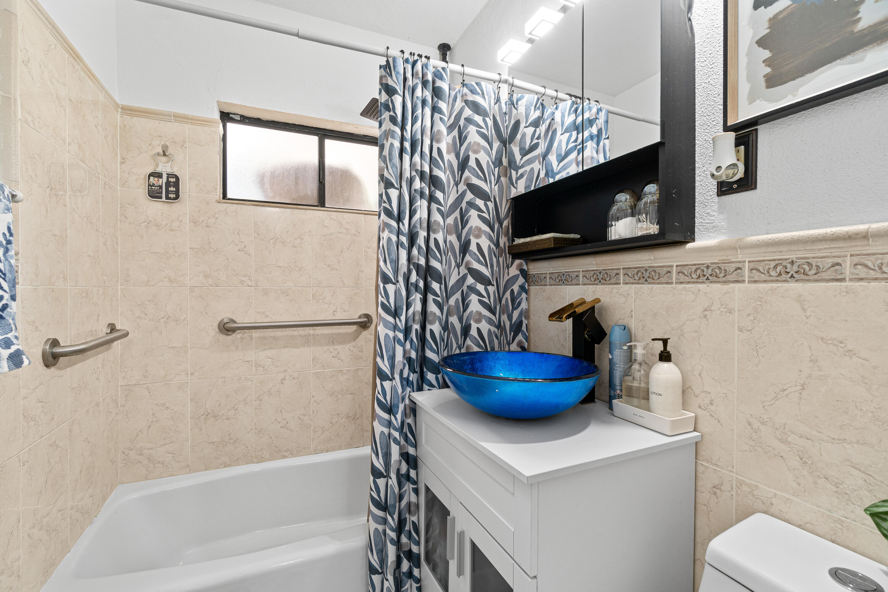 5511 Columbus Road West Palm Beach, FL 33405 - Photo 22 of 37 020-5511ColumbusRoad-WestPalmBeach-FL-33