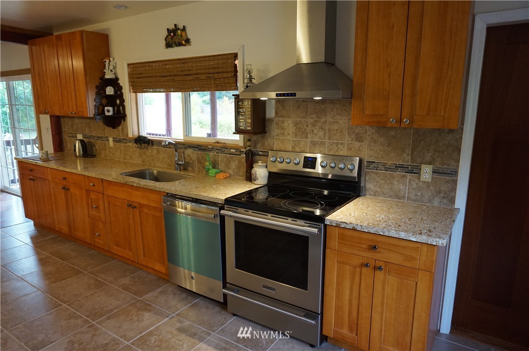 802 Elma McCleary Road McCleary, WA 98557 - Photo 5 of 24 Gallery Image 5