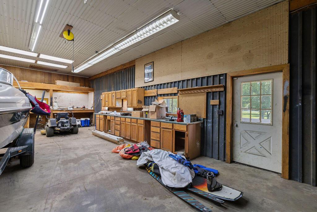 2570 Jewett Road Powell, OH 43065 - Photo 94 of 104 94. Barn 1 Interior