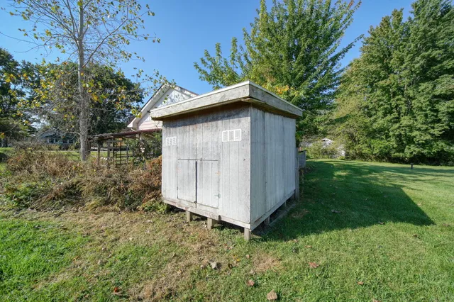 $204,900 | 7265 Rosbolt Road, Milan, MI 48160