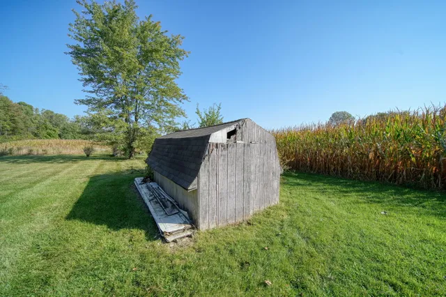 $204,900 | 7265 Rosbolt Road, Milan, MI 48160