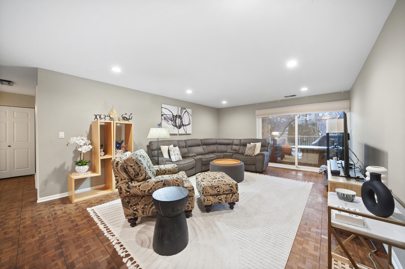 1220 Rudolph Drive, Unit 1B Northbrook, IL 60062 - Photo 6 of 16
