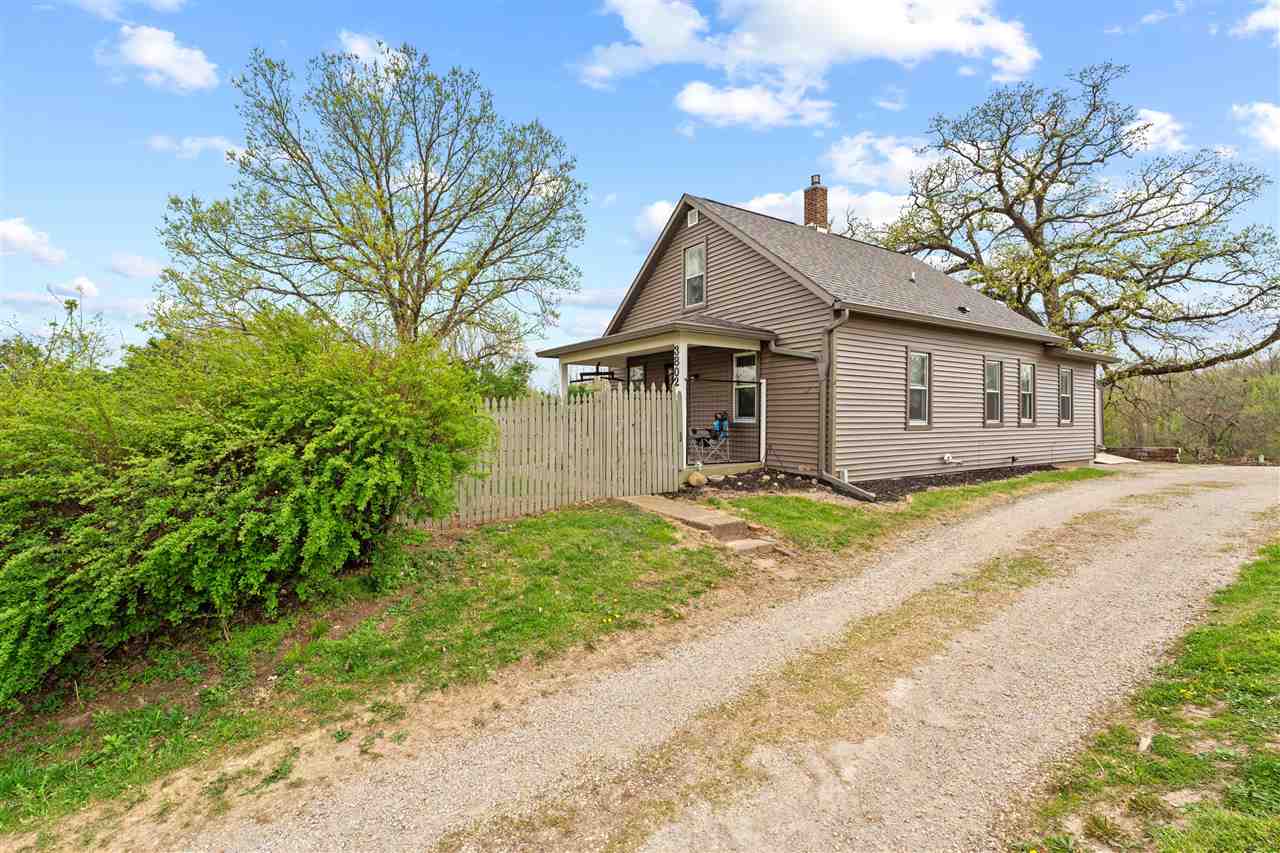 3802 Tipton Road Muscatine, IA 52761 - Photo 19 of 44 Gallery Image 19