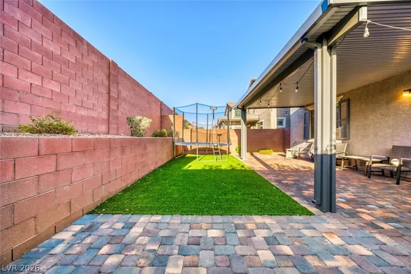 $490,000 | 1031 Huckburn Avenue, Henderson, NV 89015