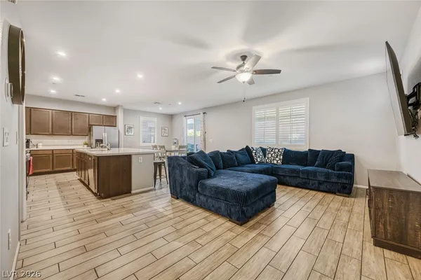 $490,000 | 1031 Huckburn Avenue, Henderson, NV 89015