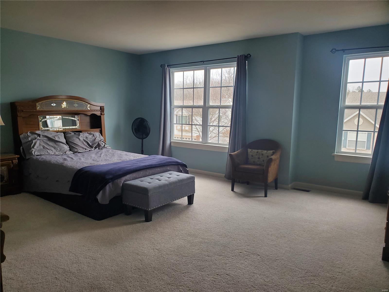 31 Upper Bluffs View Court Eureka, MO 63025 - Photo 15 of 44