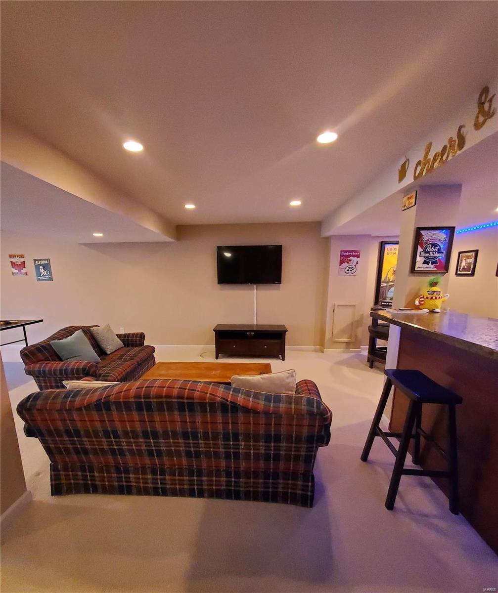 31 Upper Bluffs View Court Eureka, MO 63025 - Photo 27 of 44