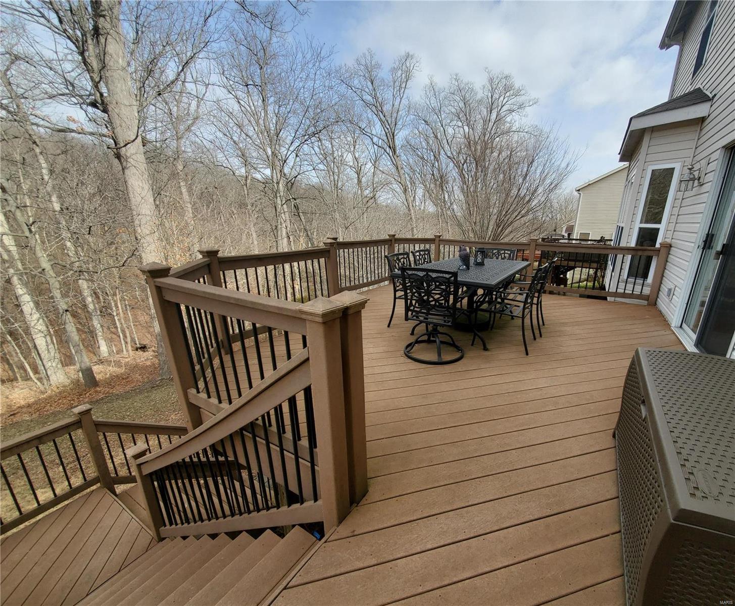 31 Upper Bluffs View Court Eureka, MO 63025 - Photo 37 of 44