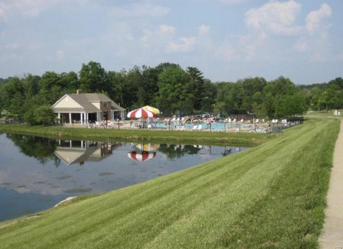 31 Upper Bluffs View Court Eureka, MO 63025 - Photo 41 of 44