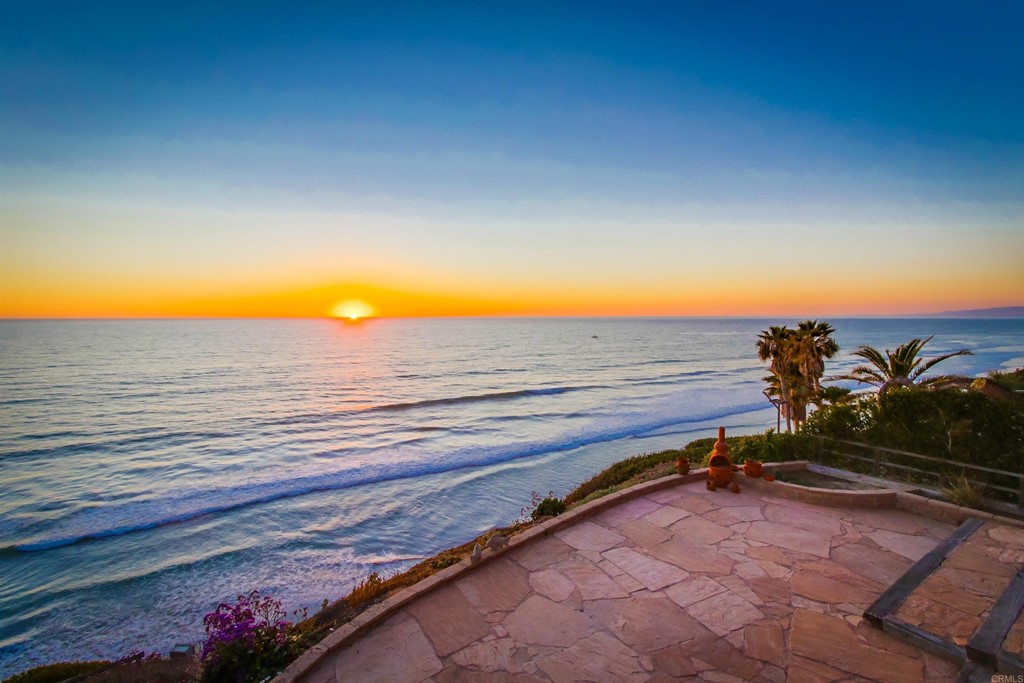 1236 Neptune Avenue Encinitas, CA 92024 - Photo 40 of 40 a view of an ocean and a beach