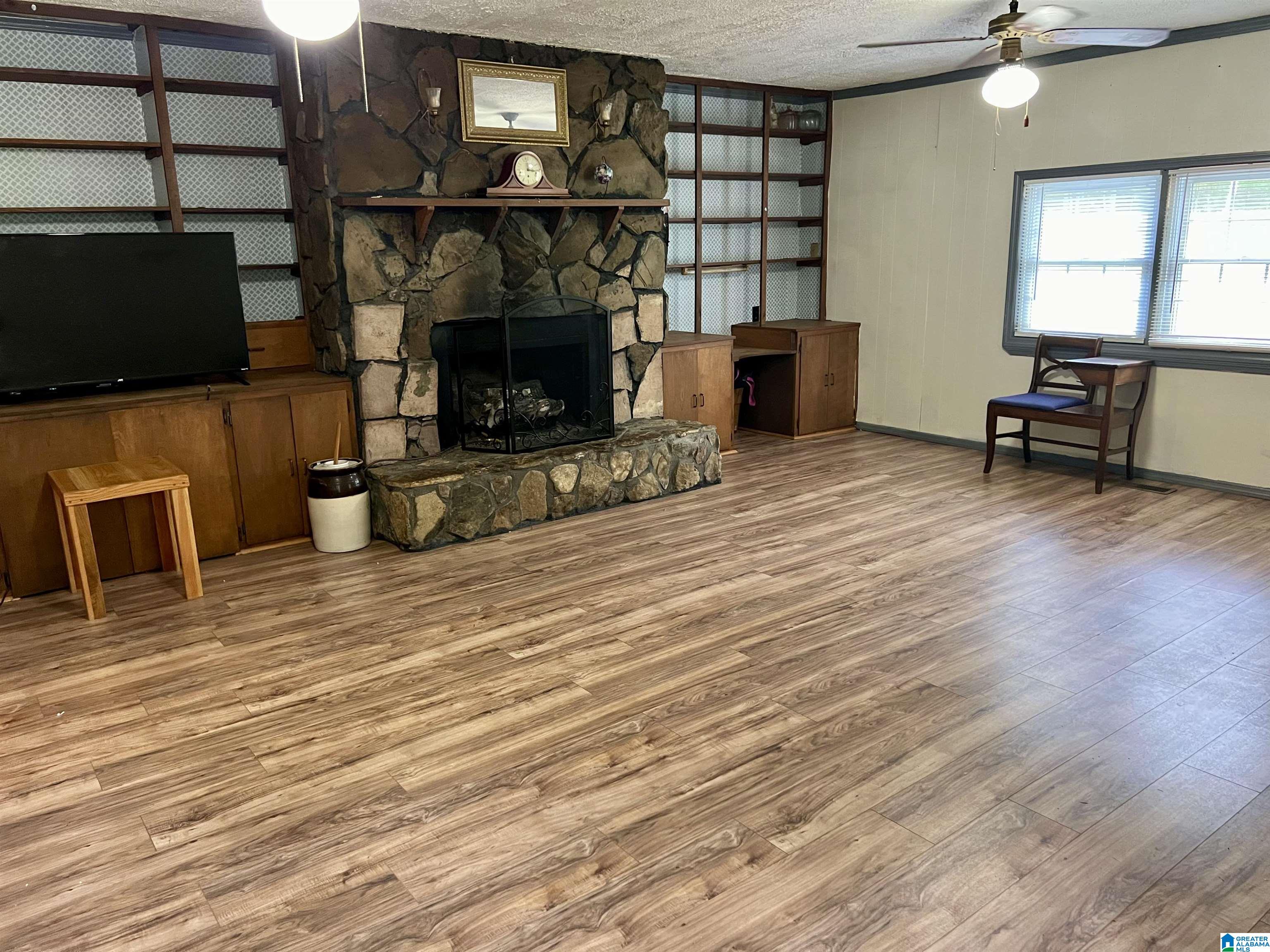 315 Center Point Road Sylacauga, AL 35151 - Photo 4 of 18
