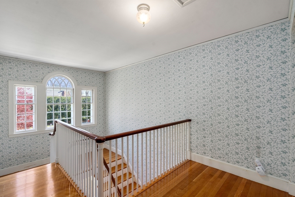 23 Thackeray Road Wellesley, MA 02481 - Photo 13 of 22