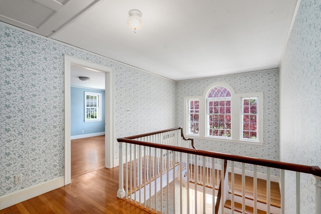23 Thackeray Road Wellesley, MA 02481 - Photo 14 of 22