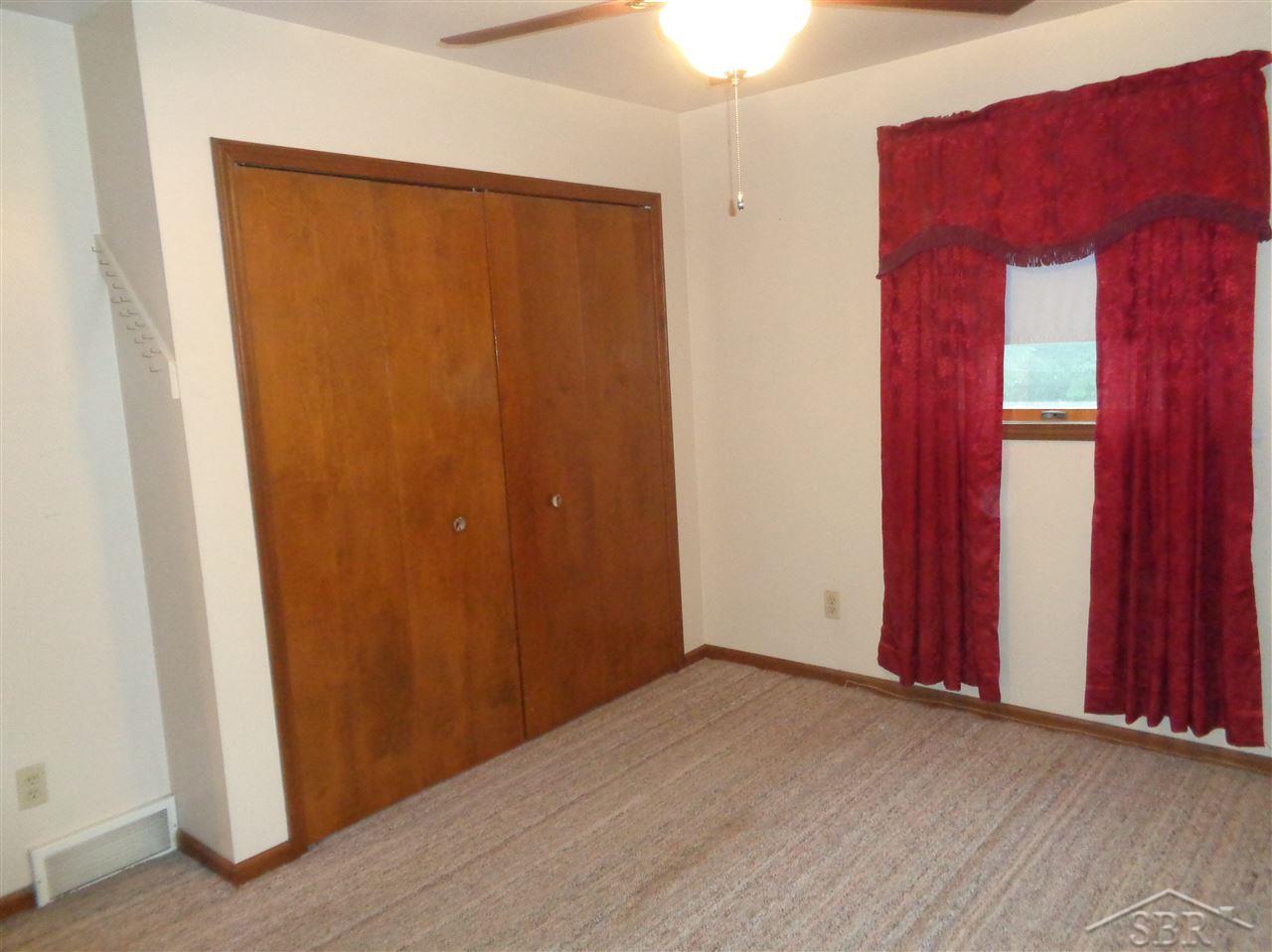 8110 West Caro Road Reese, MI 48757 - Photo 13 of 27 31354723-12.JPG