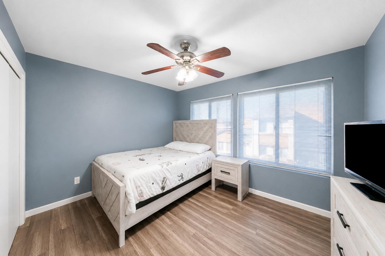 1425 West Swain Road, Unit 13 Stockton, CA 95207 - Photo 23 of 31